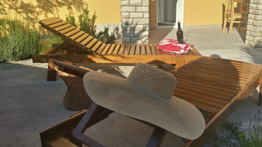 Kuca Za Odmor Vugica Villa Polje  Exterior photo